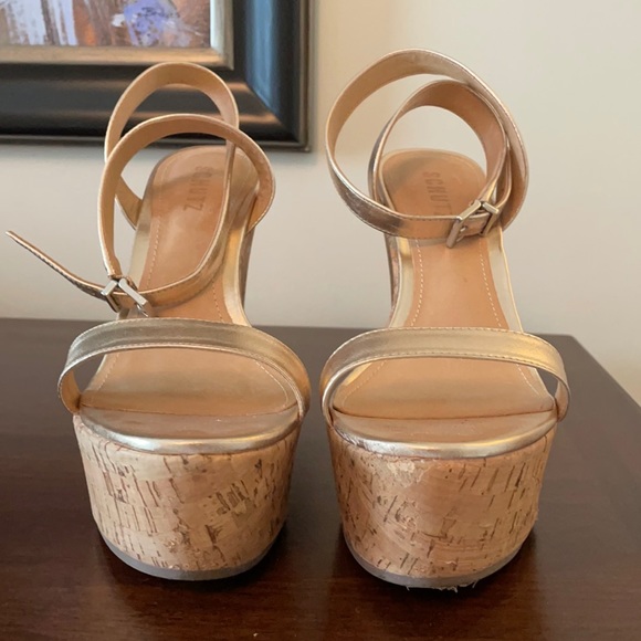 Schutz Eduarda Gold Platform Wedge Sandal - Picture 5 of 11